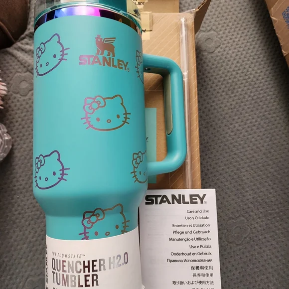 Stanley Aqua Quencher Tumbler with Handle - Picture 2 of 3